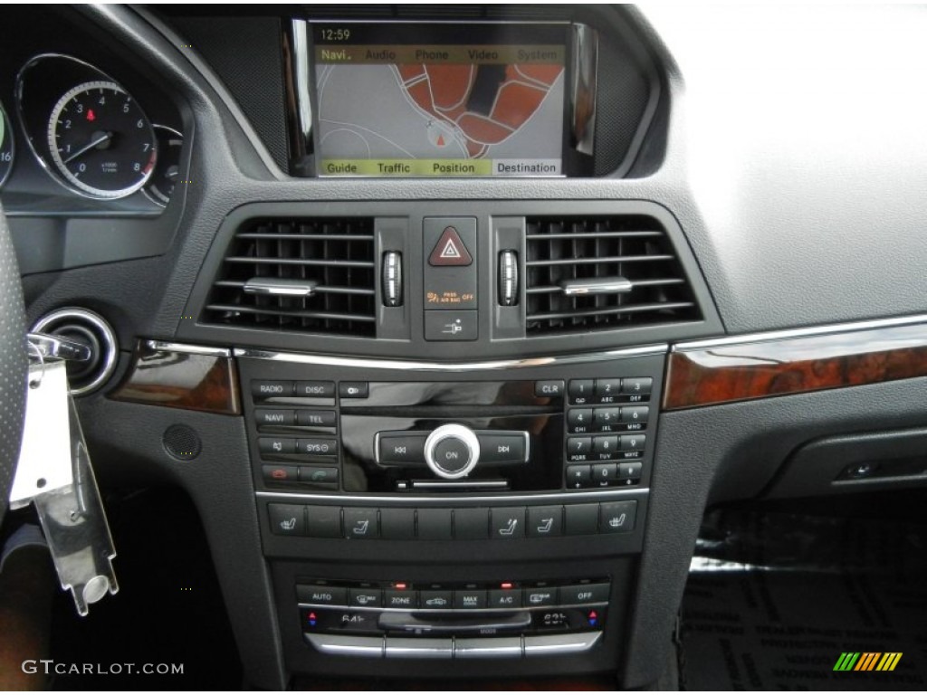 2011 E 350 Cabriolet - Arctic White / Black photo #26