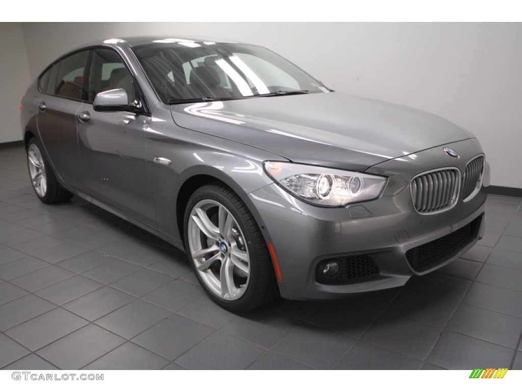 2013 5 Series 550i xDrive Gran Turismo - Space Gray Metallic / Cinnamon Brown photo #1