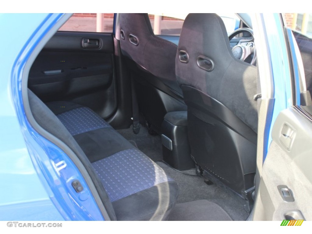 2003 Mitsubishi Lancer Evolution VIII Rear Seat Photo #73453238