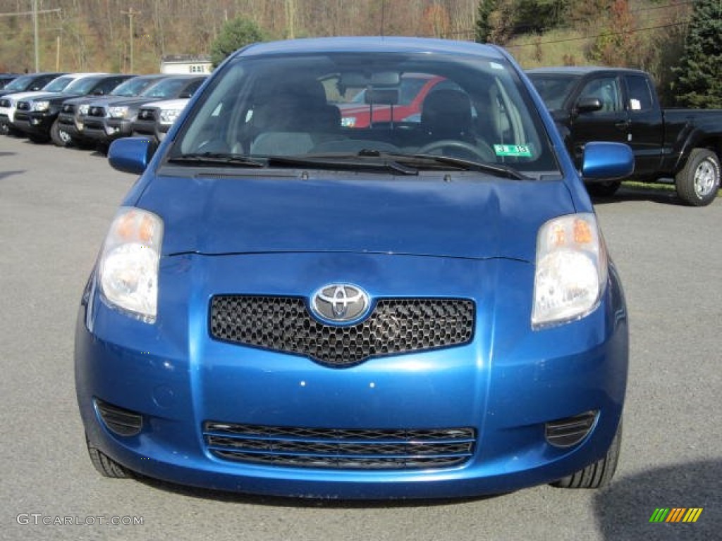 2007 Yaris 3 Door Liftback - Blazing Blue Metallic / Dark Charcoal photo #2