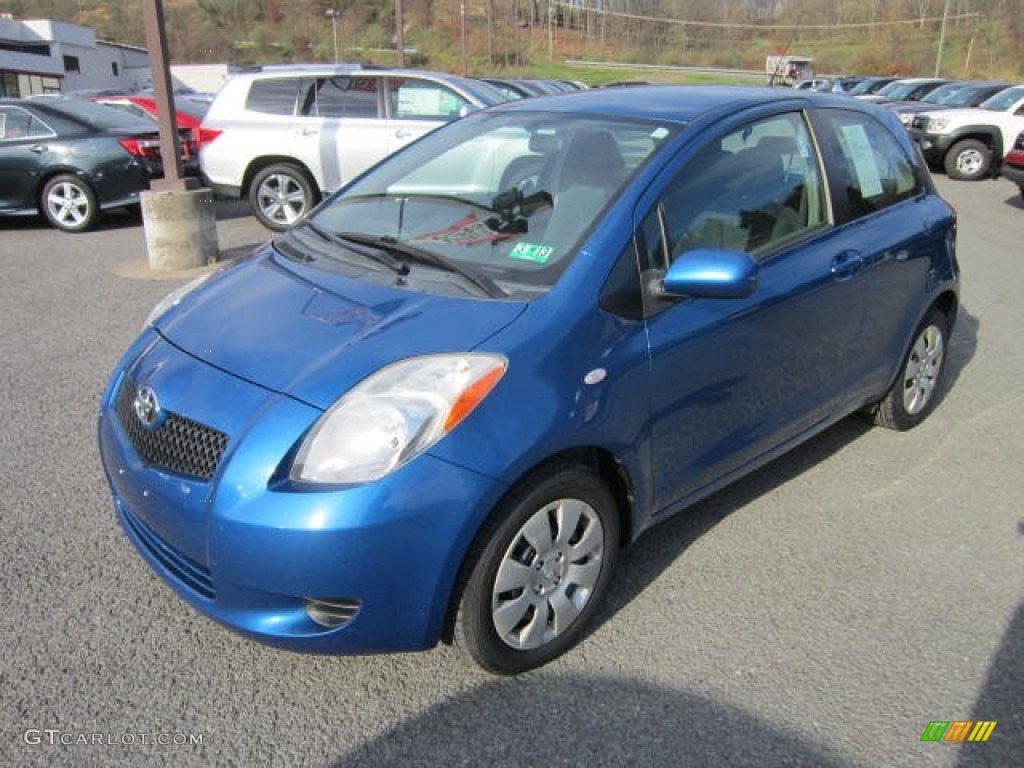 2007 Yaris 3 Door Liftback - Blazing Blue Metallic / Dark Charcoal photo #3