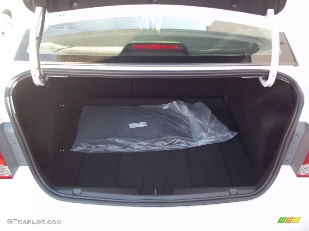 2013 Cruze LS - Summit White / Jet Black/Medium Titanium photo #6
