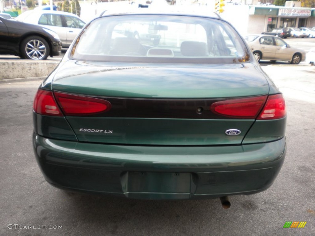 1999 Escort LX Sedan - Tropic Green Metallic / Medium Graphite photo #6