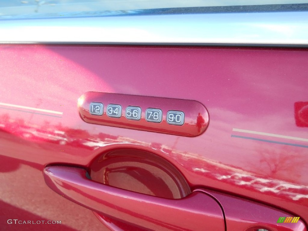 2008 MKZ Sedan - Vivid Red Metallic / Sand photo #9