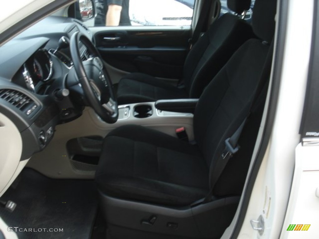 2012 Grand Caravan Crew - Stone White / Black/Light Graystone photo #11