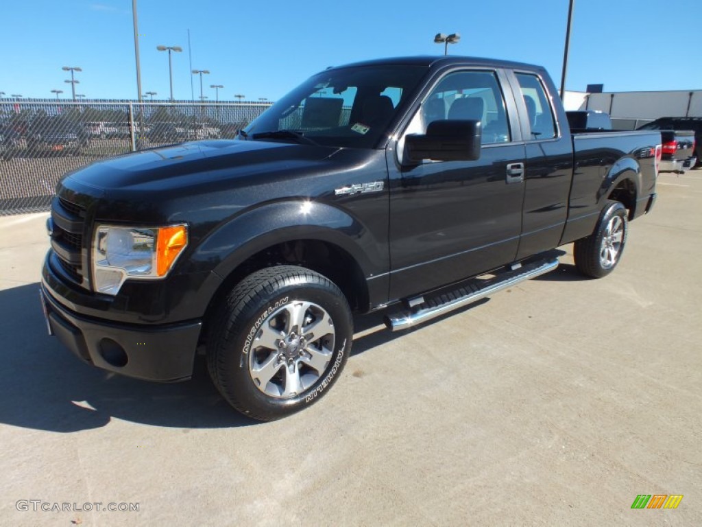 Tuxedo Black Metallic 2013 Ford F150 STX SuperCab Exterior Photo #73459524
