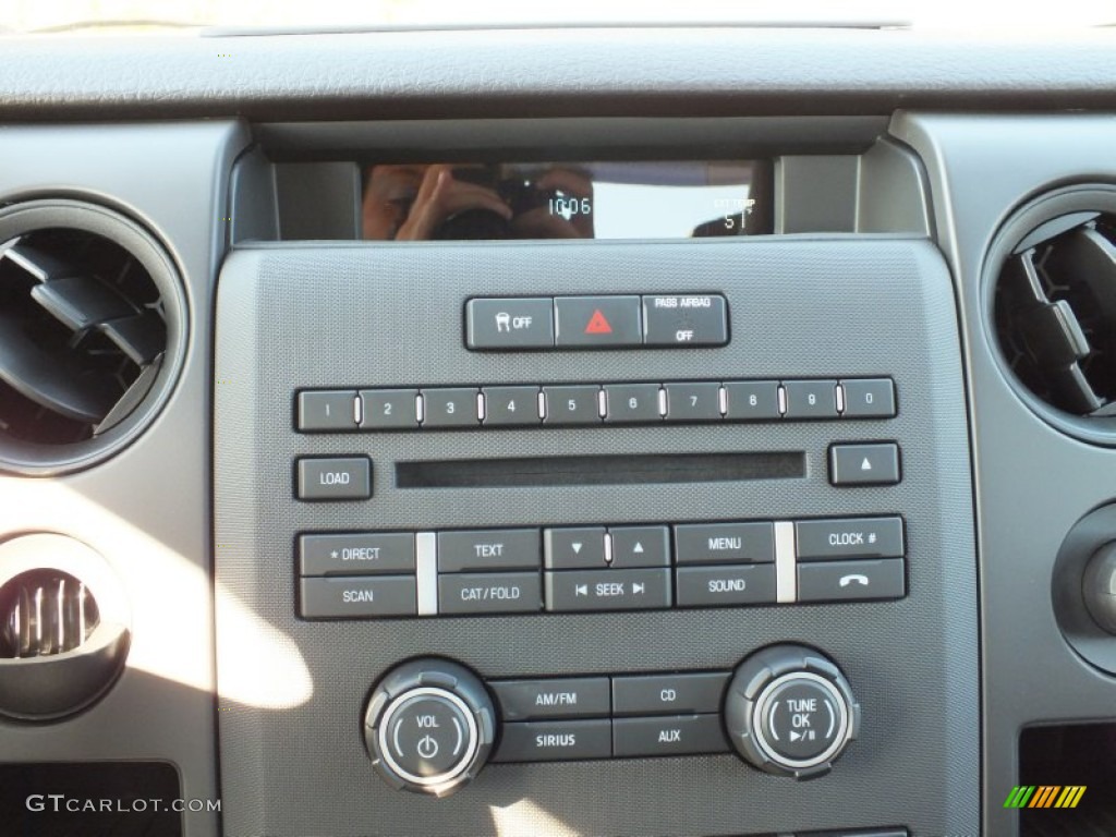 2013 Ford F150 STX SuperCab Controls Photo #73459706