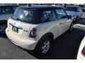 Pepper White - Cooper Hardtop Photo No. 3