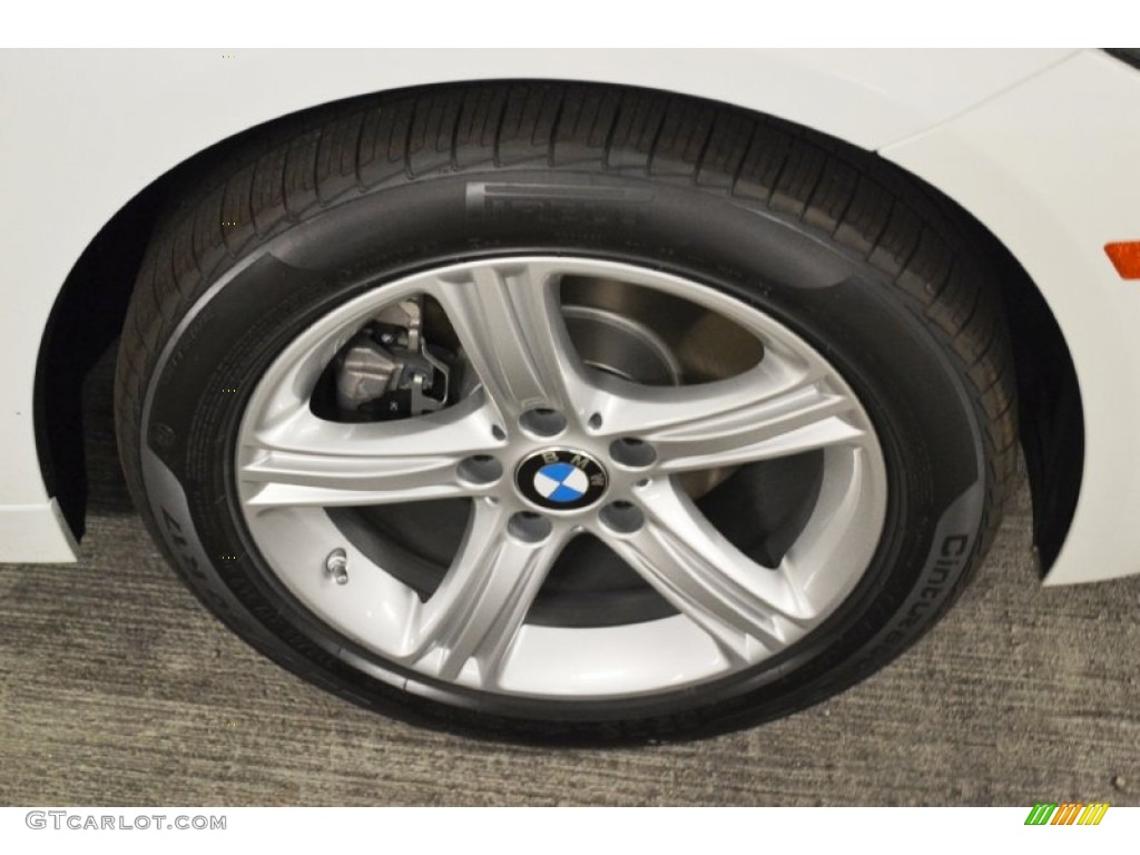 2013 3 Series 328i Sedan - Alpine White / Black photo #2