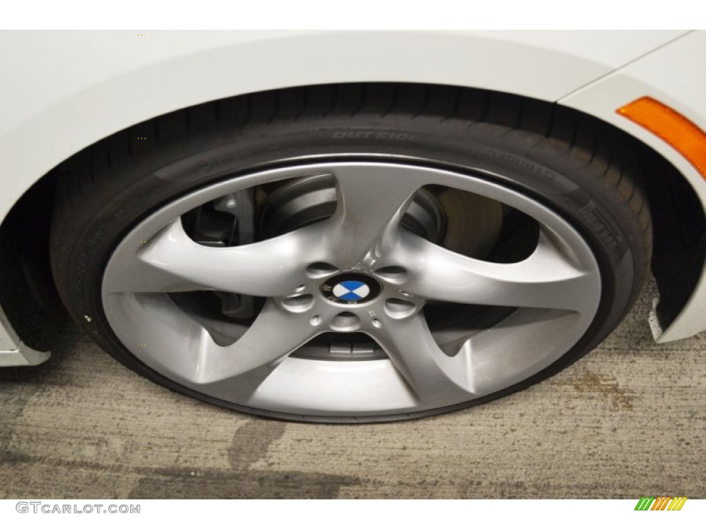2013 3 Series 335i Convertible - Alpine White / Black photo #2