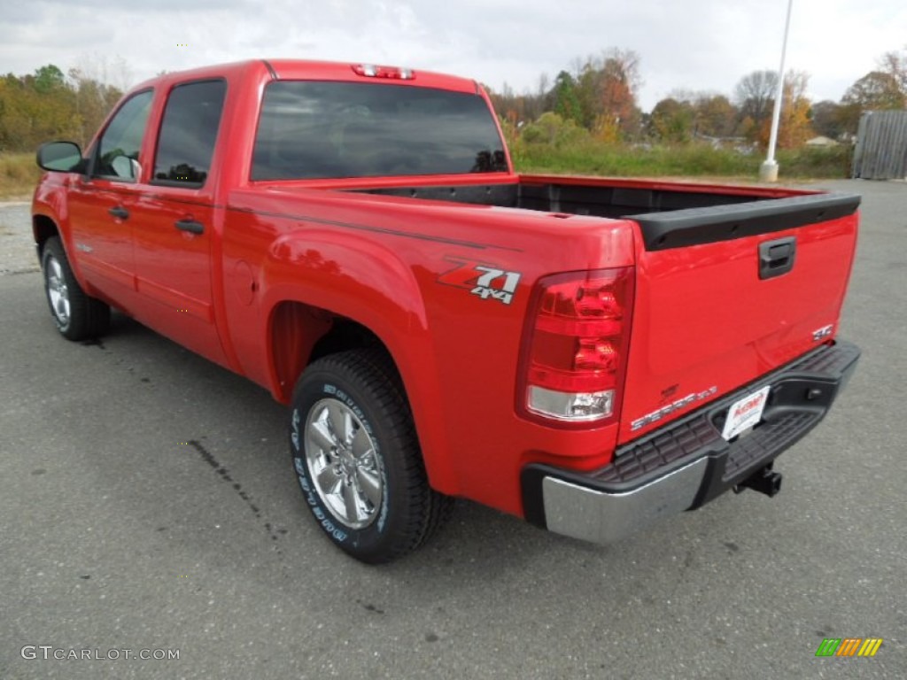 2013 Sierra 1500 SLE Crew Cab 4x4 - Fire Red / Ebony photo #4