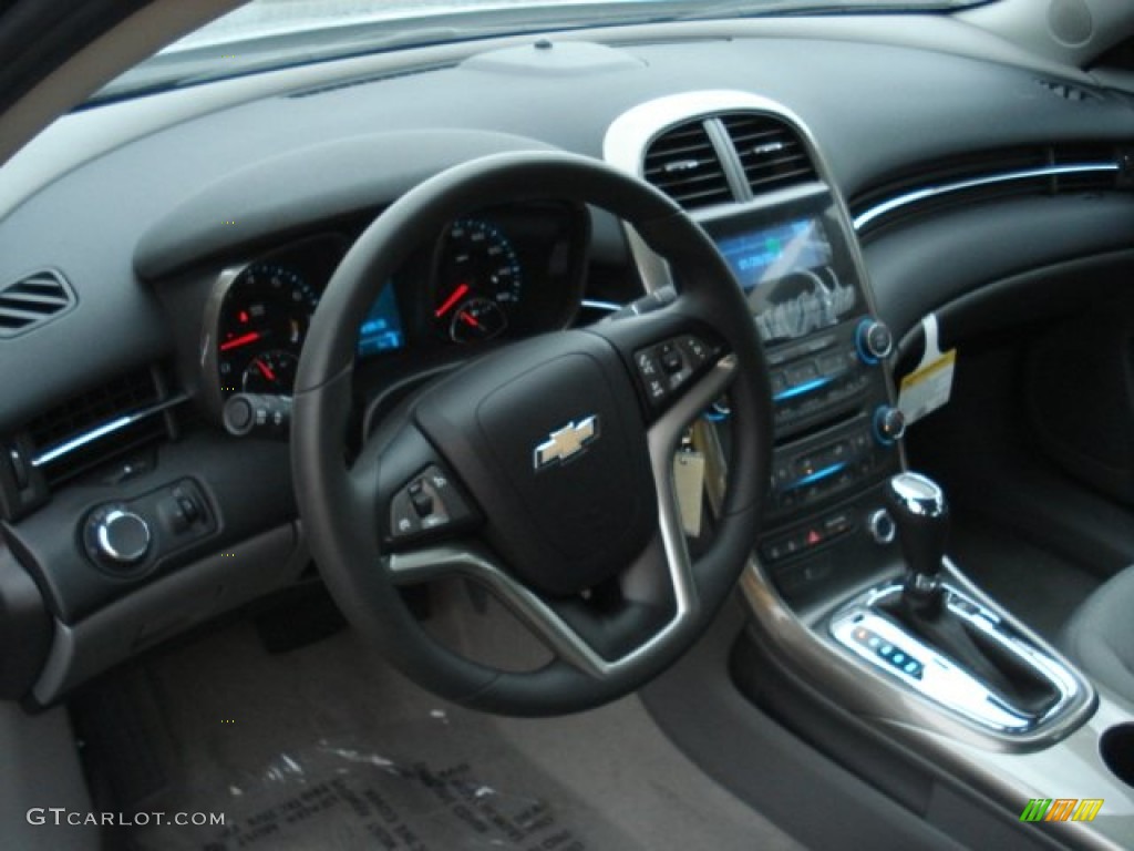2013 Malibu LS - Atlantis Blue Metallic / Jet Black/Titanium photo #10