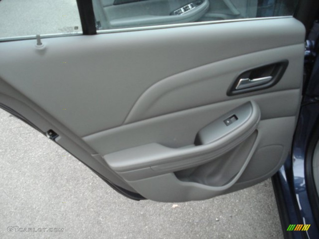 2013 Malibu LS - Atlantis Blue Metallic / Jet Black/Titanium photo #14