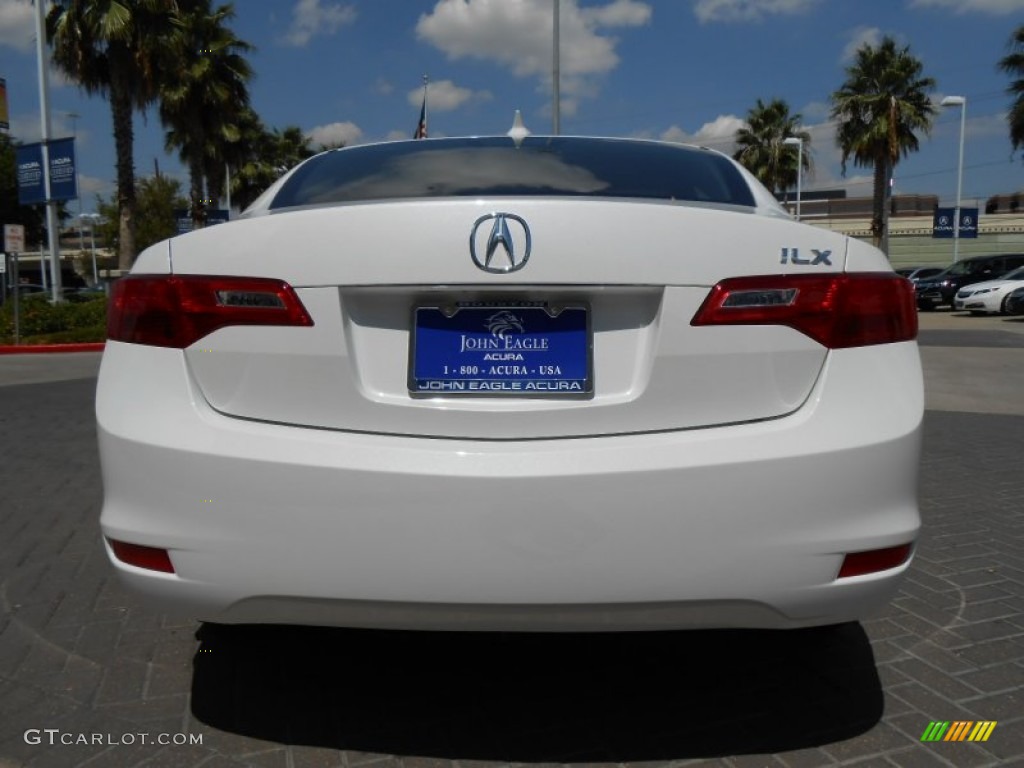 2013 ILX 2.0L - Bellanova White Pearl / Ebony photo #6