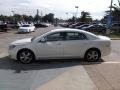 White Diamond Tricoat - Malibu LT Sedan Photo No. 3