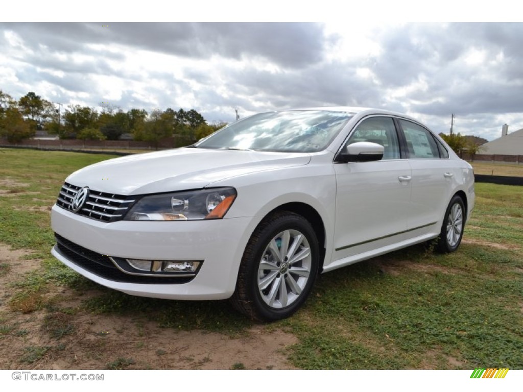 2013 Passat 2.5L SEL - Candy White / Cornsilk Beige photo #1