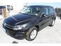 Deep Black Metallic - Tiguan S Photo No. 3