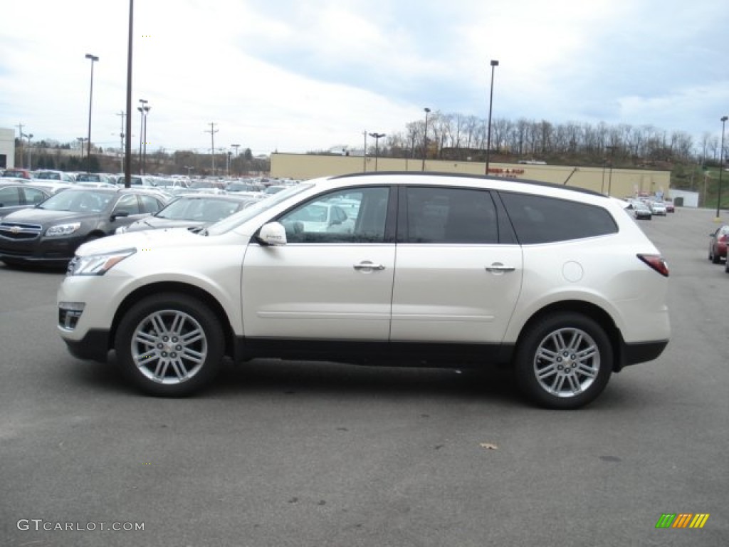 White Diamond Tricoat 2013 Chevrolet Traverse LT AWD Exterior Photo #73473620