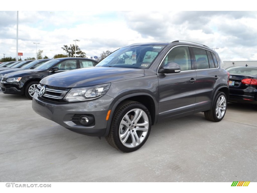 Pepper Gray Metallic 2013 Volkswagen Tiguan SEL Exterior Photo #73473713