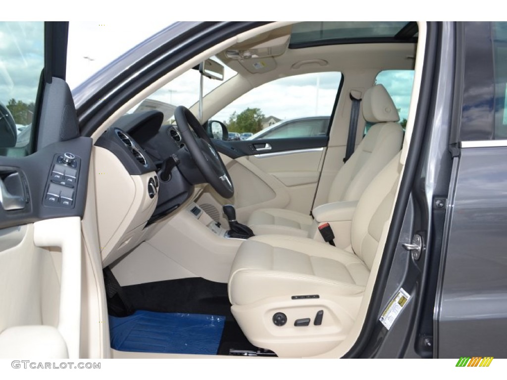 Beige Interior 2013 Volkswagen Tiguan SEL Photo #73473761