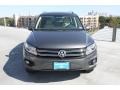 Pepper Gray Metallic - Tiguan SE Photo No. 2