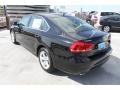 Black - Passat 2.5L SE Photo No. 6