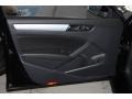 Black - Passat 2.5L SE Photo No. 10