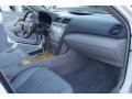Super White - Camry XLE V6 Photo No. 16