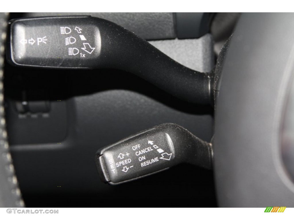 2010 Audi A3 2.0 TFSI Controls Photo #73477682
