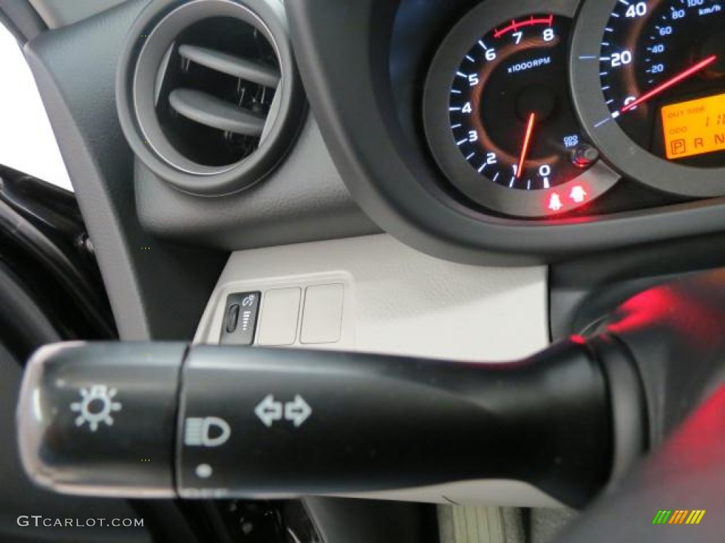 2007 RAV4 4WD - Black / Ash Gray photo #18