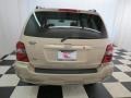 Sonora Gold Pearl - Highlander V6 Photo No. 28