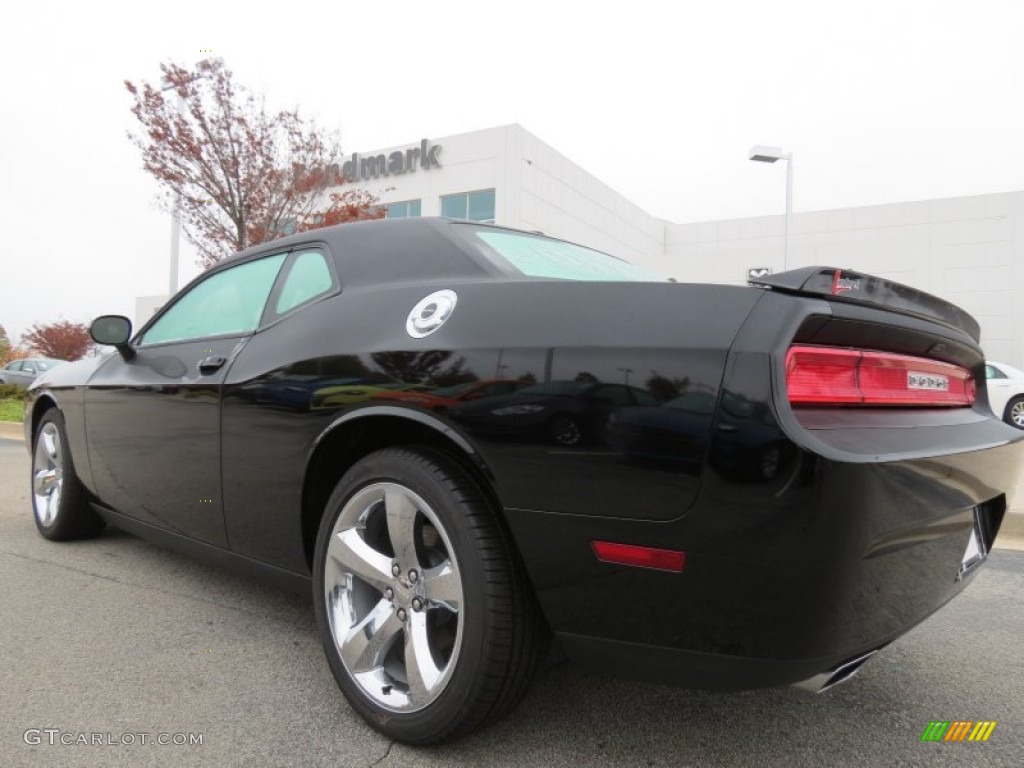 2013 Challenger R/T - Pitch Black / Dark Slate Gray photo #2