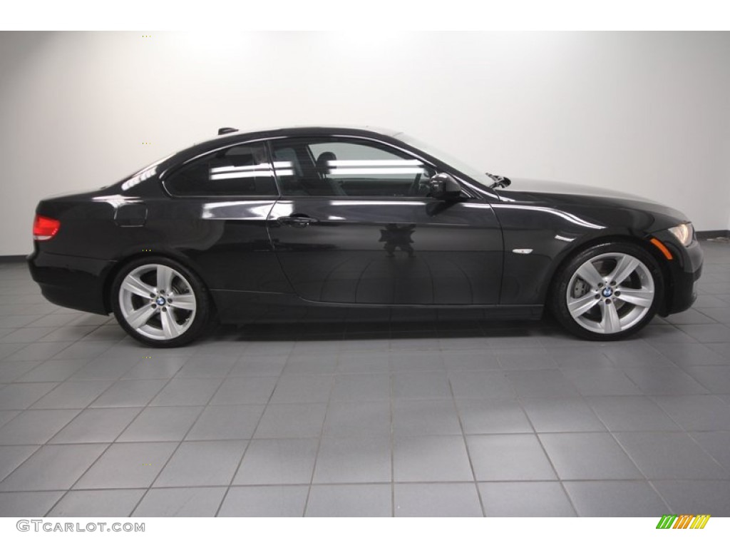 2010 3 Series 335i Coupe - Black Sapphire Metallic / Black photo #7