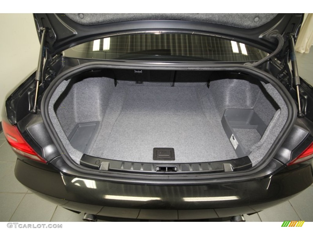 2010 3 Series 335i Coupe - Black Sapphire Metallic / Black photo #31