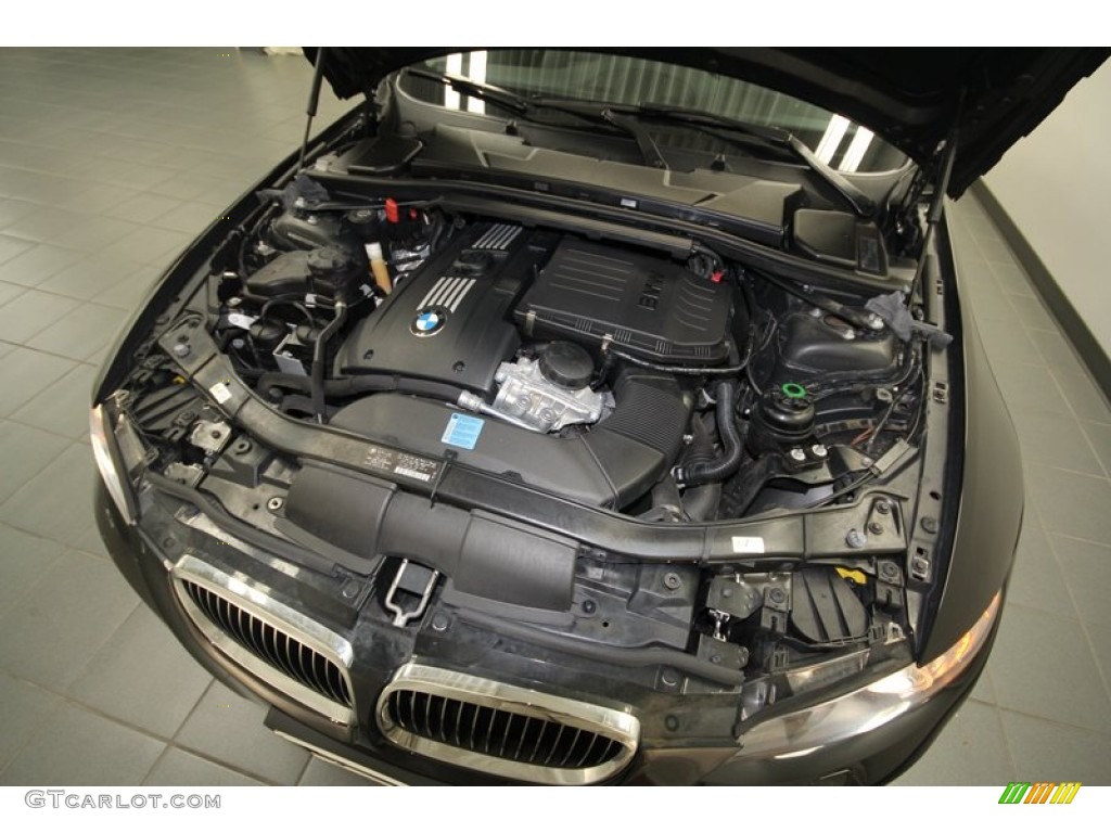 2010 3 Series 335i Coupe - Black Sapphire Metallic / Black photo #38