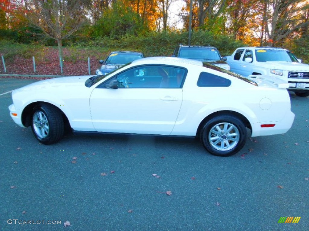 2006 Mustang V6 Premium Coupe - Performance White / Red/Dark Charcoal photo #6