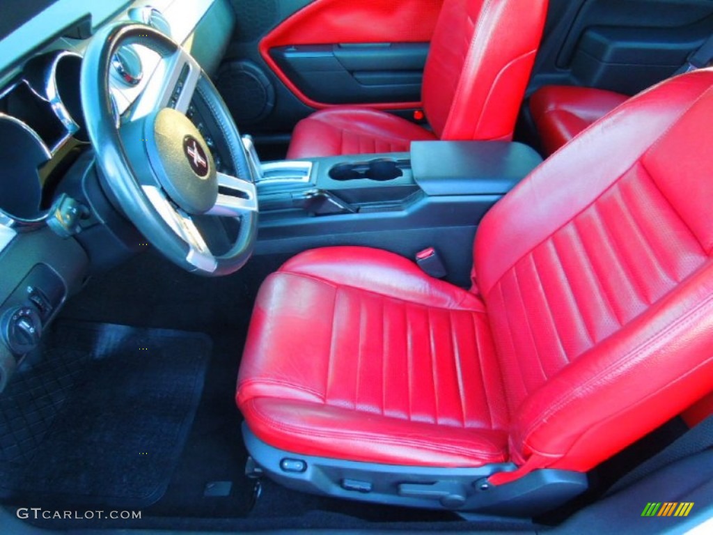 Red/Dark Charcoal Interior 2006 Ford Mustang V6 Premium Coupe Photo #73487504