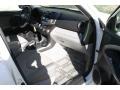 Super White - RAV4 4WD Photo No. 12