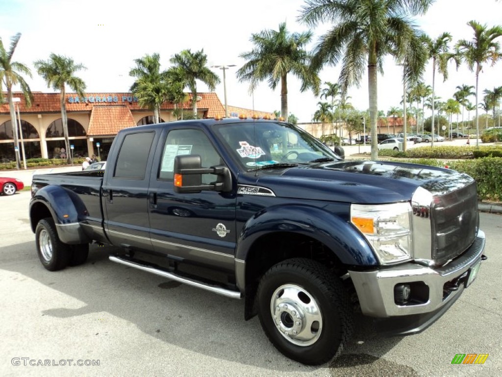 2011 F450 Super Duty Lariat Crew Cab 4x4 Dually - Dark Blue Pearl / Black Two Tone photo #2
