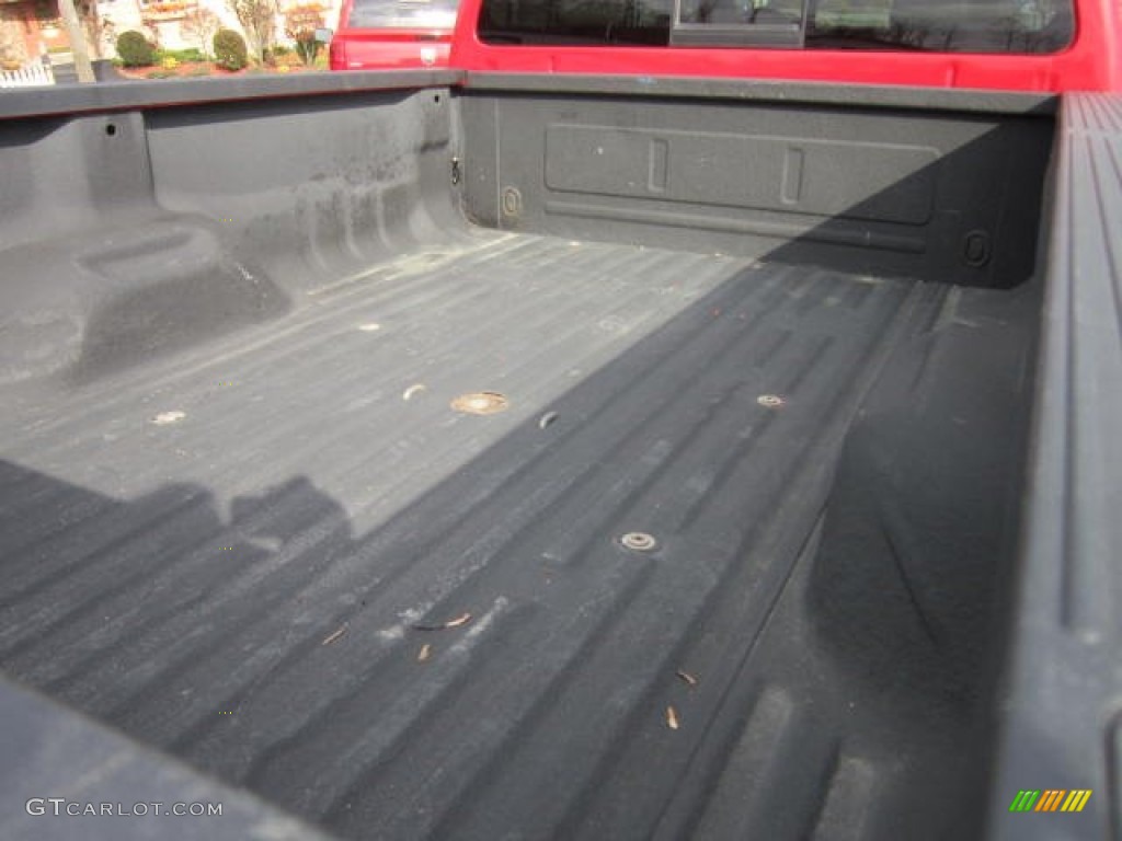 2008 F350 Super Duty XLT Crew Cab 4x4 Dually - Bright Red / Medium Stone photo #13