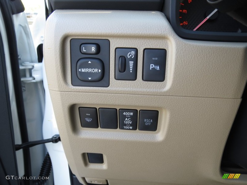 2013 Toyota 4Runner SR5 Controls Photo #73490892