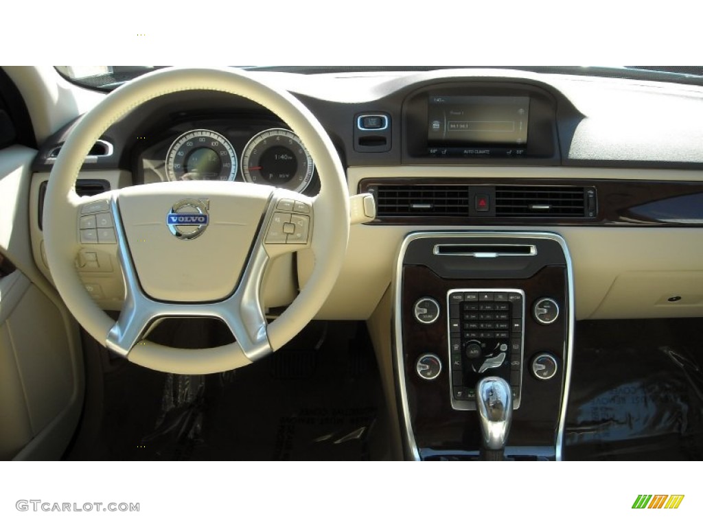 2013 Volvo S80 3.2 Soft Beige/Anthracite Dashboard Photo #73493507