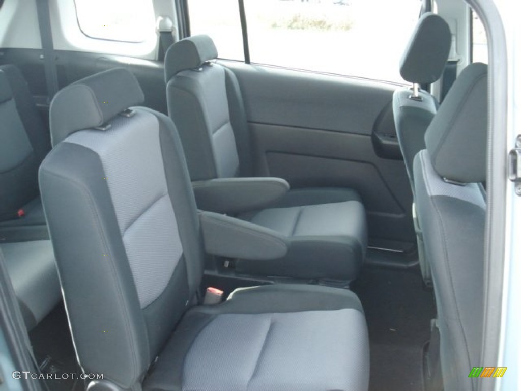 2007 MAZDA5 Sport - True Silver Metallic / Black photo #16