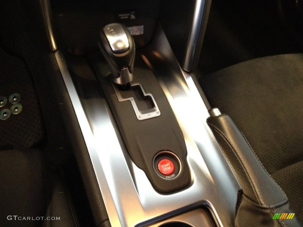 2011 Nissan GT-R Premium Transmission Photos