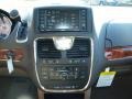 2013 Brilliant Black Crystal Pearl Chrysler Town & Country Touring  photo #7