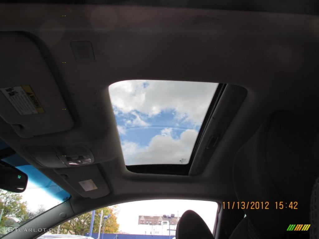 2012 Genesis Coupe 2.0T Premium - Acqua Minerale Blue / Black Cloth photo #13