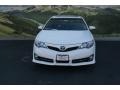 Super White - Camry SE Photo No. 3