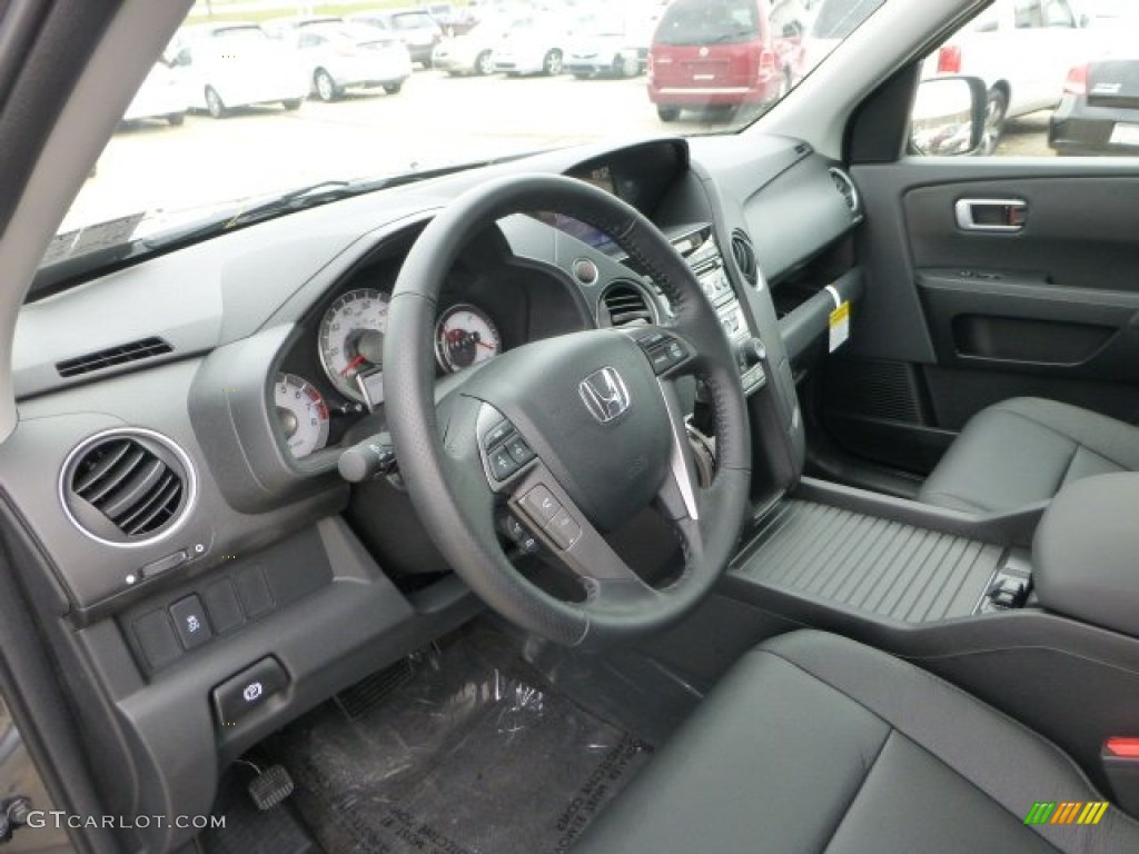 Black Interior 2013 Honda Pilot EX-L 4WD Photo #73500953