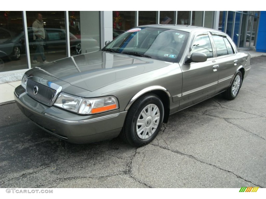 2004 Grand Marquis GS - Spruce Green Metallic / Medium Parchment photo #1