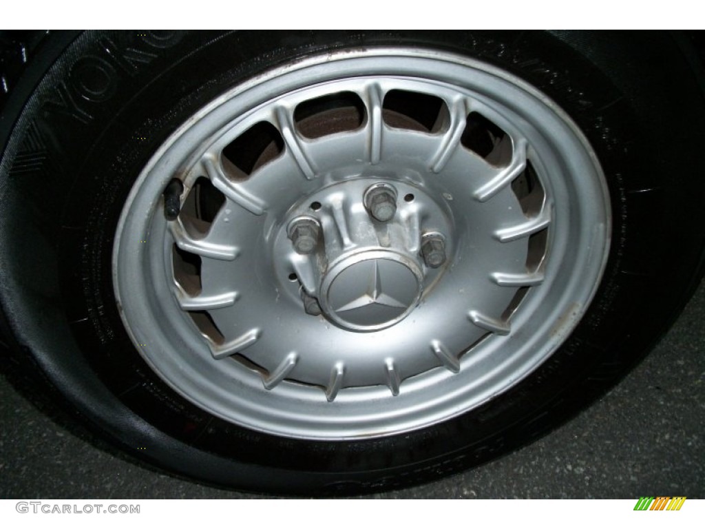 1983 Mercedes-Benz E Class 300 D Sedan Wheel Photo #73505148